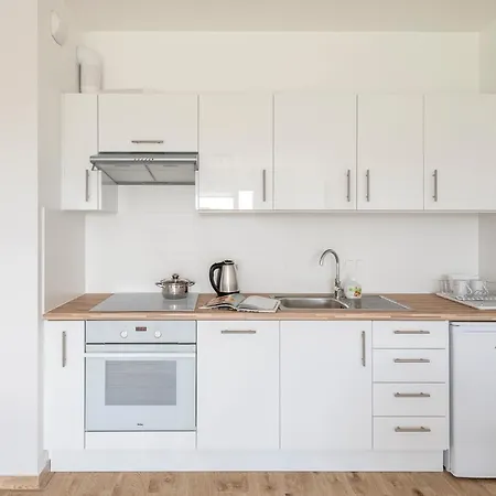 - Aparts Wlochy * Varsavia